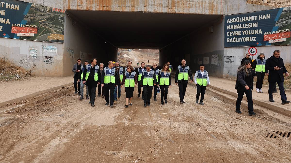 Abdülhamit Han Köprülü Kavşağı mart ayında hizmette! Proje ulaşımda bölgeye yeni nefes olacak