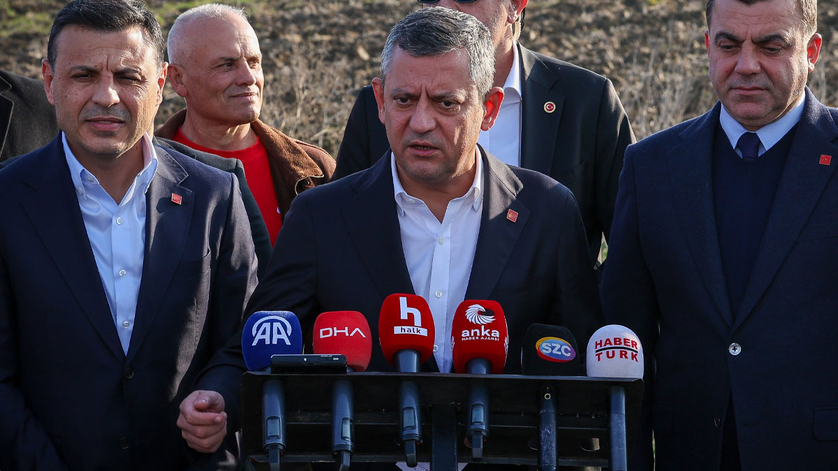 Özel'den Erdoğan'ın 'cellat' sözlerine cevap: Senin iktidarında Taybet Ana'nın cenazesi 7 gün yerde kaldı"