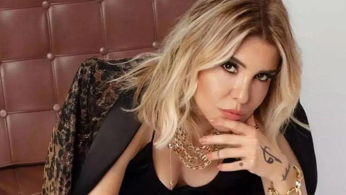 Gülben Ergen püskürdü! Annesinin huzurevine yerleşmesi eleştiriliyordu, içini boşalttı