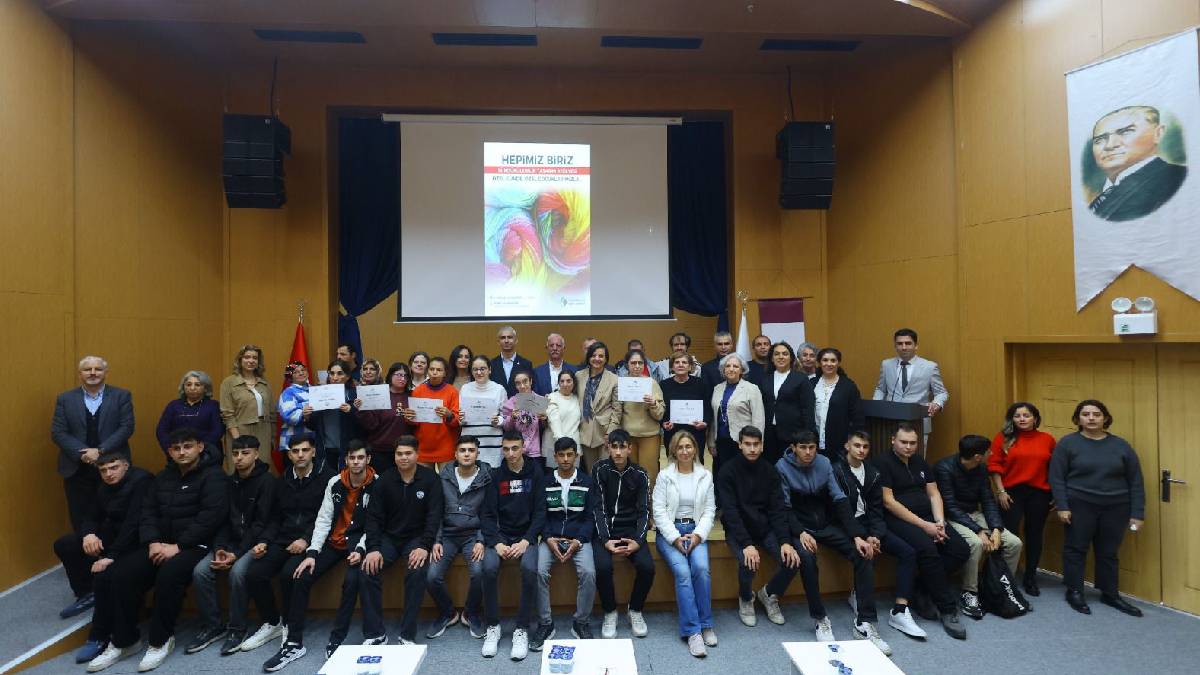 Karabağlar ’da engeller tasarımla aşıldı