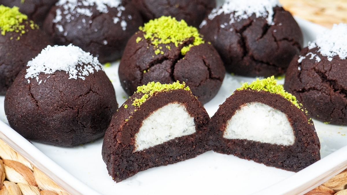 Hindistan cevizi dolgulu ıslak kurabiye nasıl yapılır? İçi dolgulu dışı çıtır çıtır: Lezzetine doyamayacaksınız