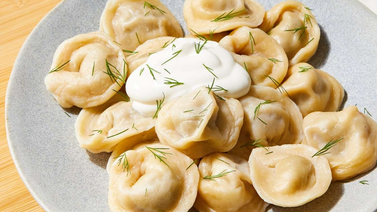 Evde pelmeni nasıl yapılı? Rusların meşhur mantısı: Dünya mutfağını evinize taşıyın