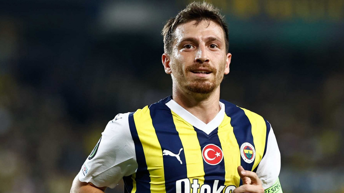 Mert Hakan Yandaş'a 3 maç ceza