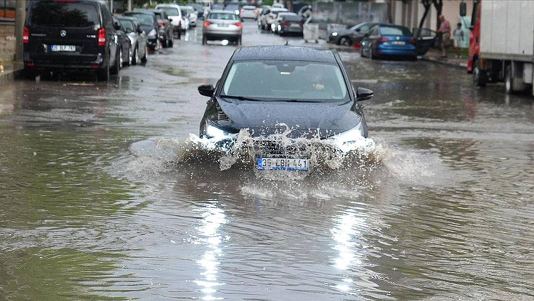 Hafta sonu planları iptal olabilir: Meteoroloji'den sarı ve turuncu kod alarmı