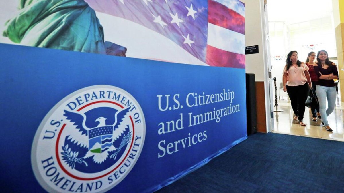 ABD, sığınmacıların çalışma izni 5 yıldan 18 aya düşürdü