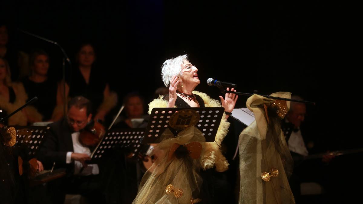 Sanat Güneşi Zeki Müren, Yenimahalle’de yeniden doğdu