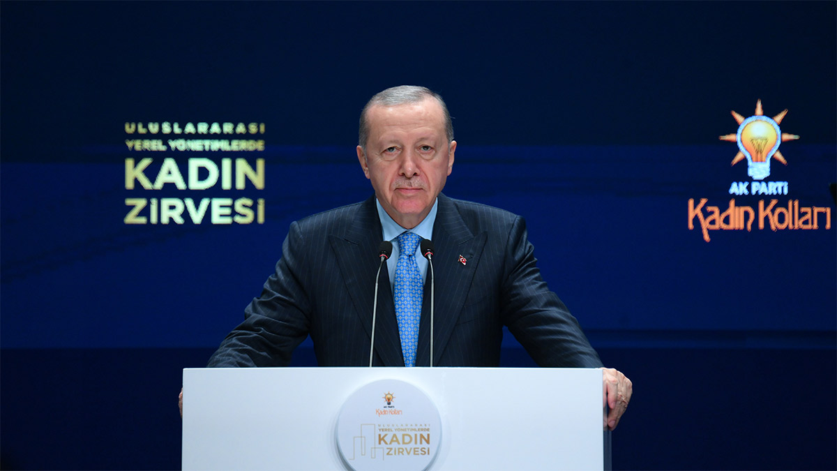 Erdoğan: Türkiye kadın haklarında altın yıllarını bizimle yaşıyor