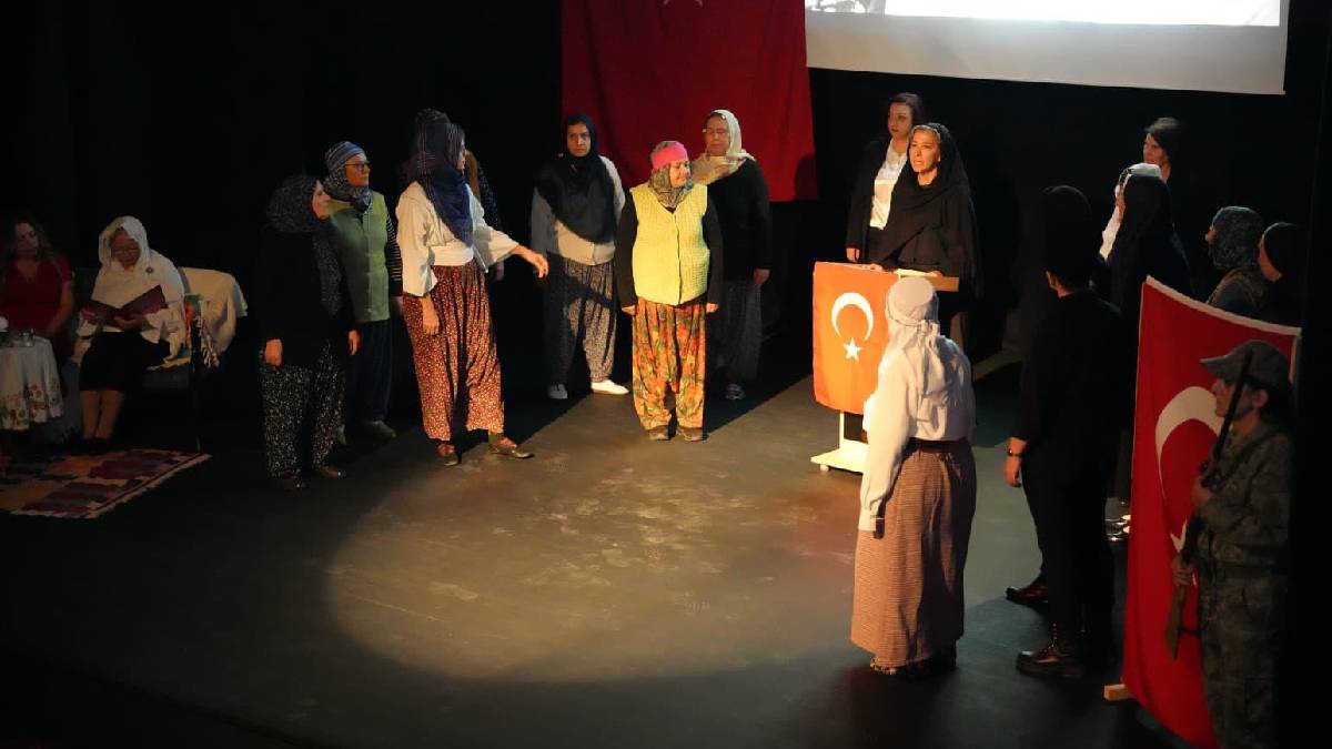 5 Aralık Dünya Kadın Hakları Günü'ne özel anlamlı etkinlik