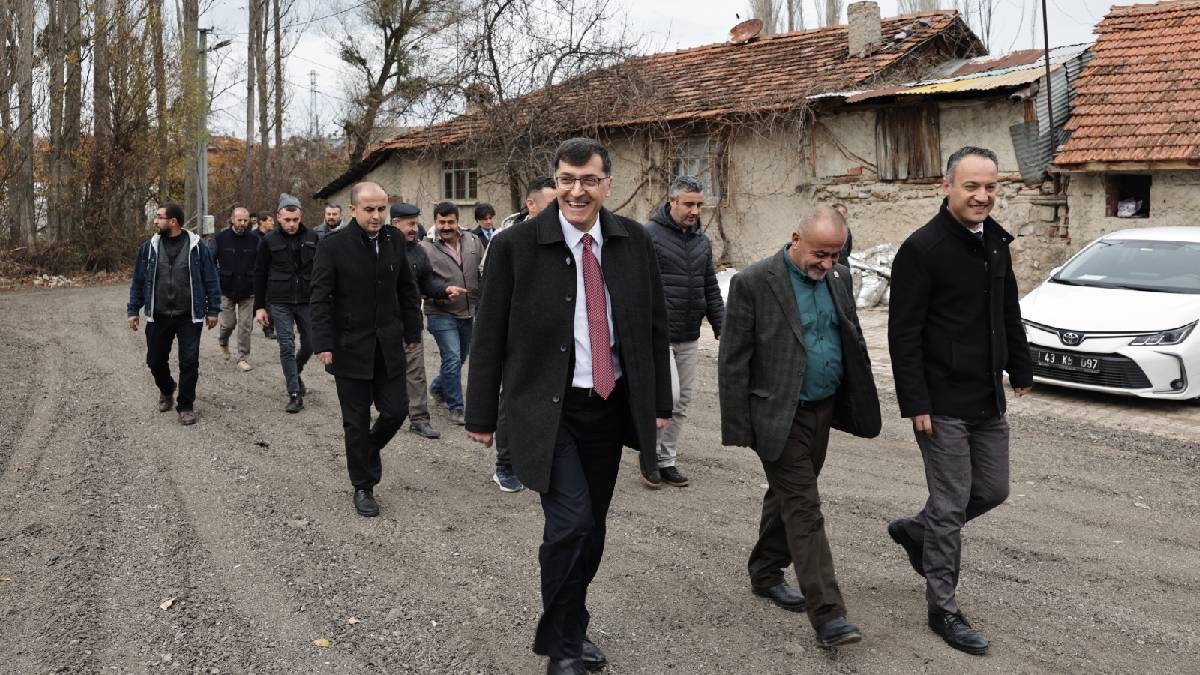 Kütahya Belediyesi, halkın ihtiyaçlarına yönelik yatırımlarını sürdürüyor