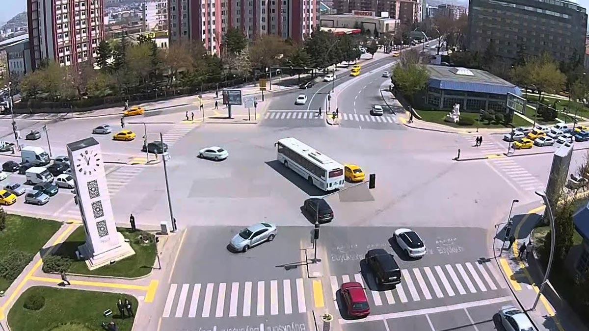 Ankara'da yarın bazı yollar trafiğe kapatılacak