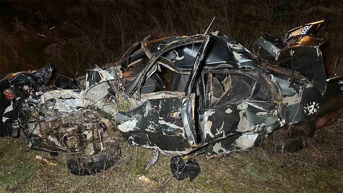 Uşak'ta feci kaza! 2 kişi hayatını kaybetti