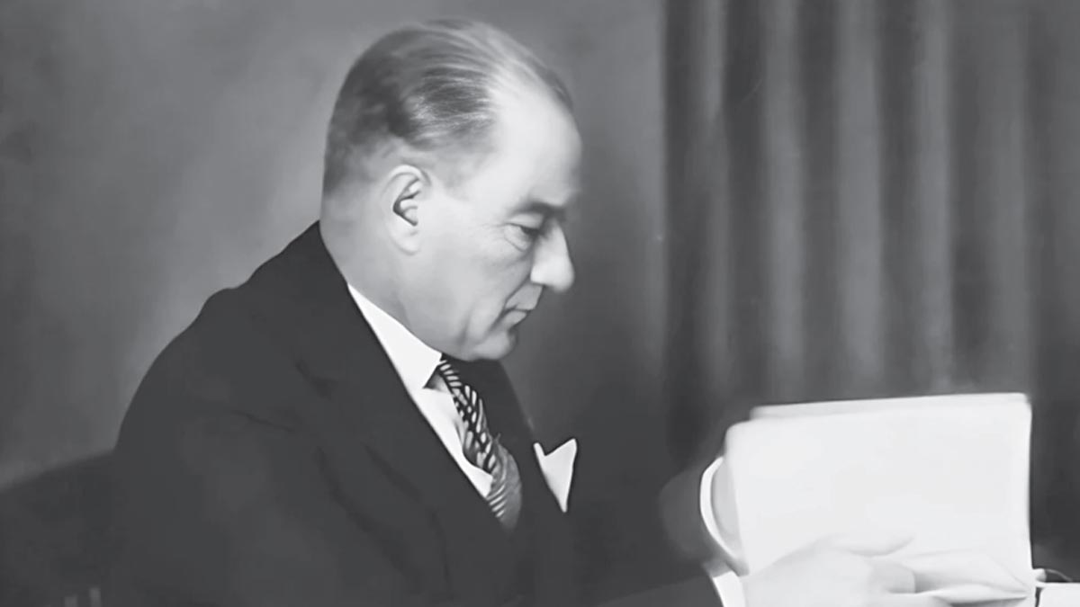 Bir istismar aracı olarak 'Atatürk' eleştirisi: Eksik bağlam, seçici hafıza ve tarihsel sadeleştirme sorunu