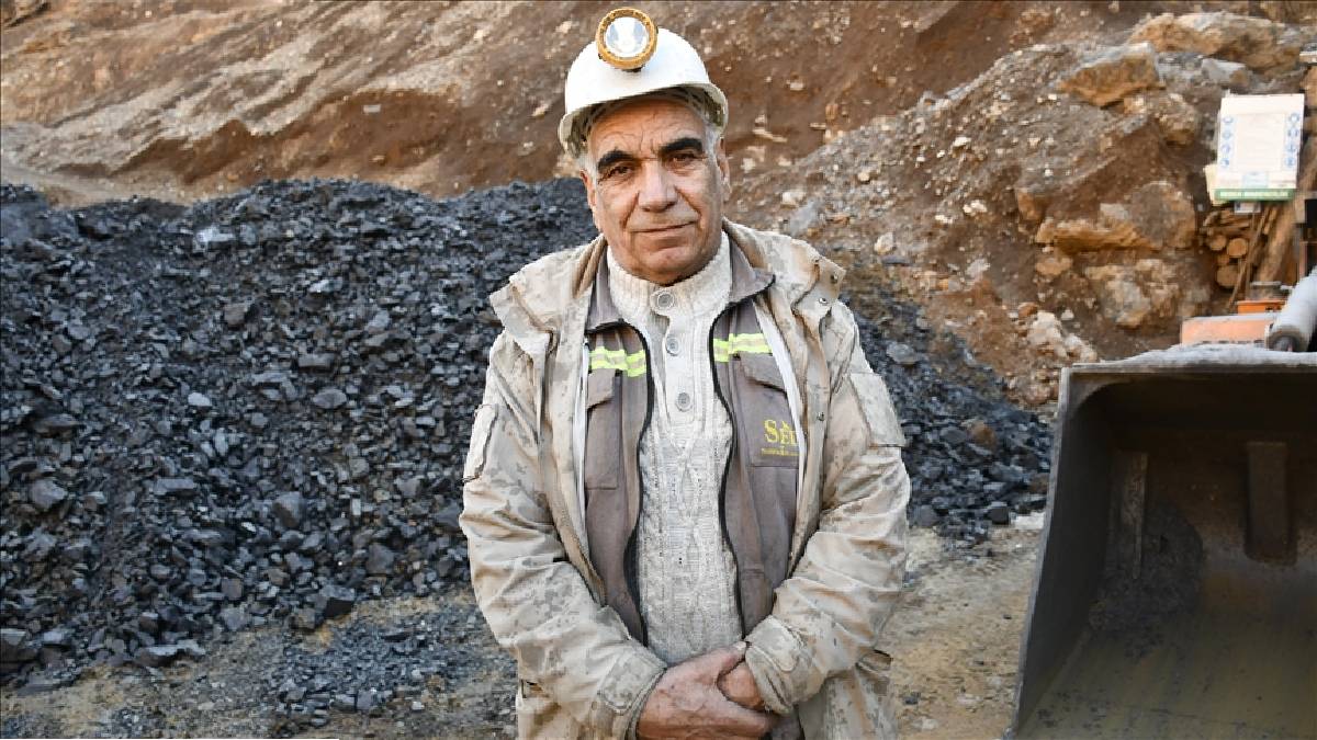 Emekli oldu yine de mesleği bırakmadı! 51 yıldır maden ocaklarında: ‘Benim için mecburiyetin dışında zevkli bir iş’