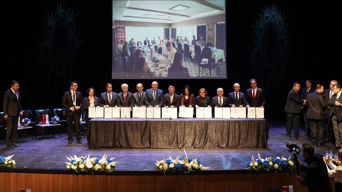 Gaziantep Büyükşehir, engelliler için 10 üniversite ile birlikte örnek bir protokole imza attı