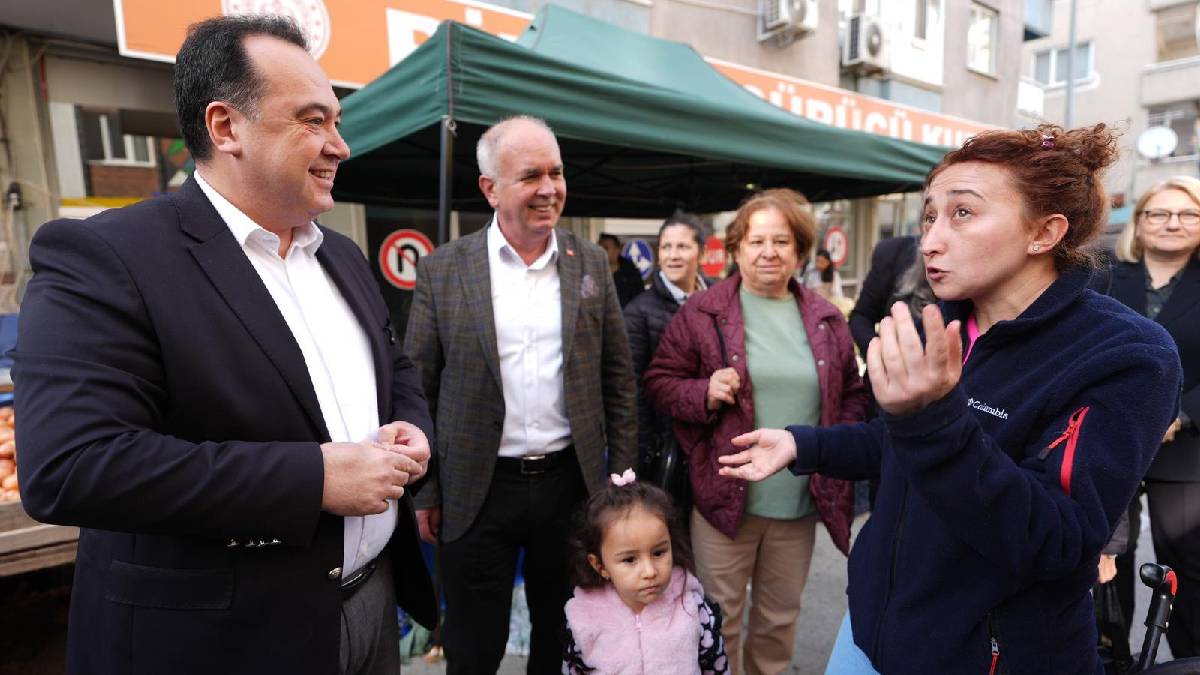 Başkan Dutlulu Karaköy Pazarı’nda esnafı dinledi