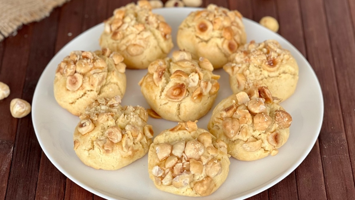 Evde fındıklı kurabiye nasıl yapılır? Çay saatlerine eşlik edecek muazzam lezzet: Fındıklı kurabiye tarifi