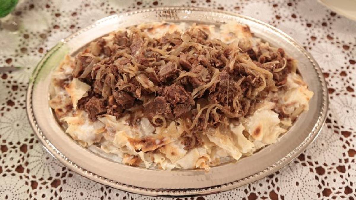 Kelecoş Tarifi: Birçok kişi bilmiyor deneyen çok seviyor! Et, nohut ve yoğurdun muhteşem uyumu…