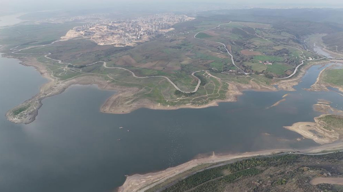 Eski evler ortaya çıktı: İstanbul barajlarında tehlikeli düşüş