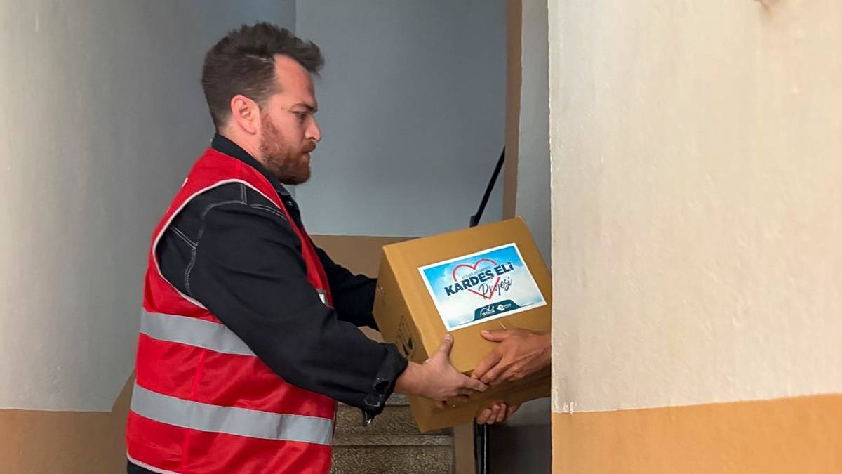 Başkan Anıl Yetişkin’den ihtiyaç sahiplerine umut