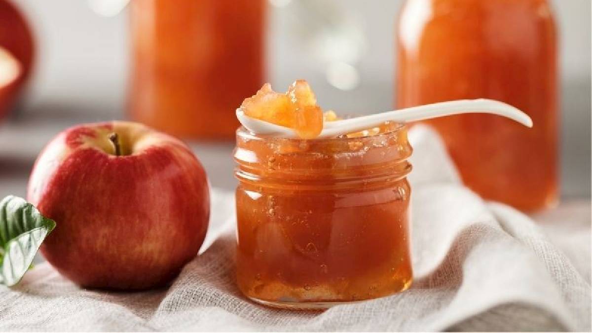 Elma reçeli nasıl yapılır? Taneli ve tam kıvamlı favori lezzet: İşte elma reçeli tarifi