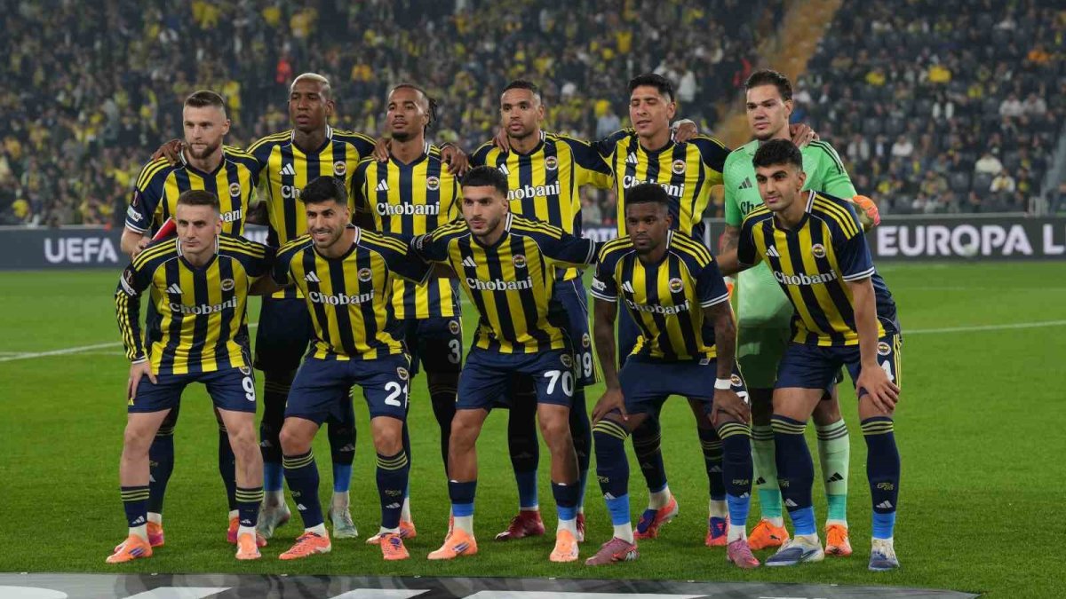 Fenerbahçe'de kadro krizi! Sarı-lacivertli ekipte Brann maçı öncesi eksikler can sıktı