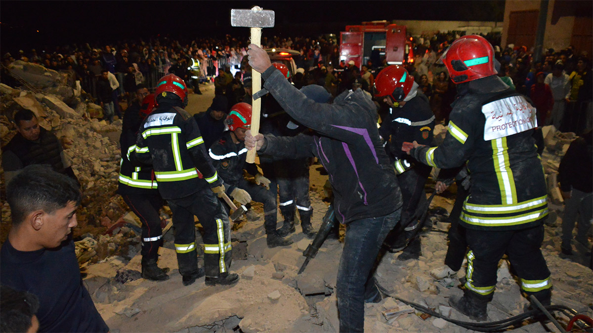 Fas'ta iki bina çöktü! Çok sayıda ölü ve yaralı var