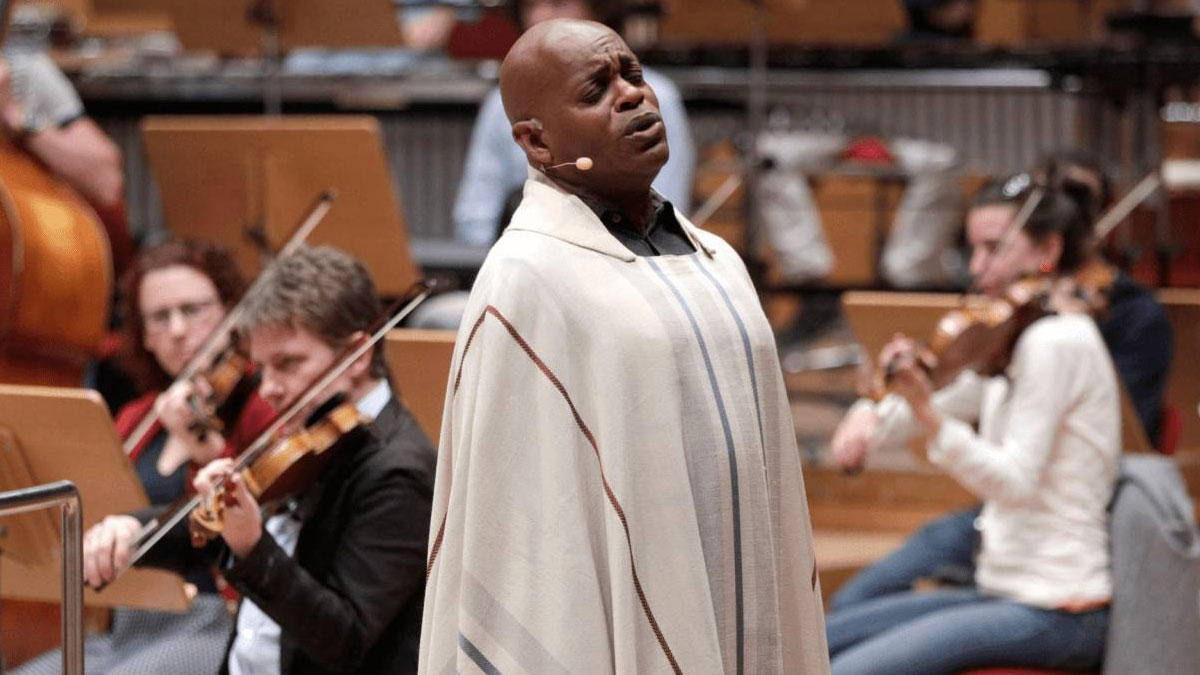 Grammy adayı müzisyen Jubilant Sykes oğlu tarafından öldürüldü