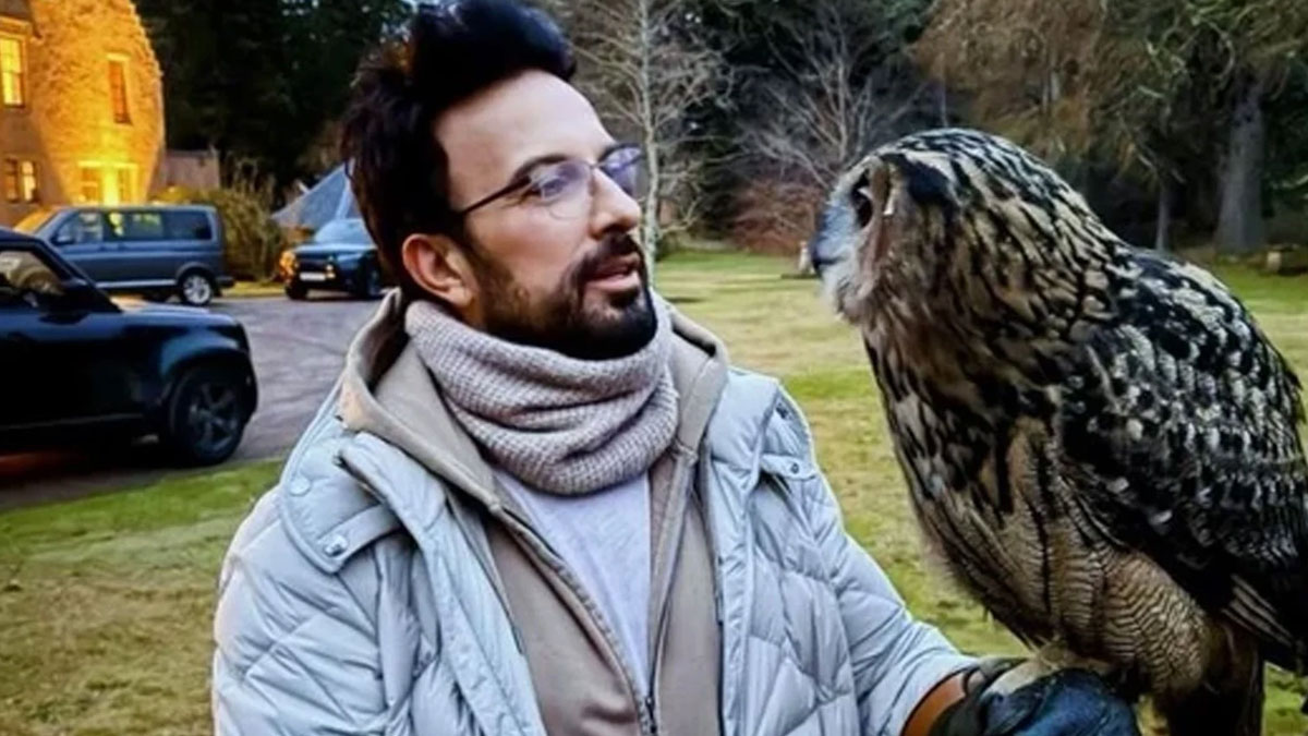 Tarkan'ın 'puhu kuşu' pozları beğeni yağdı