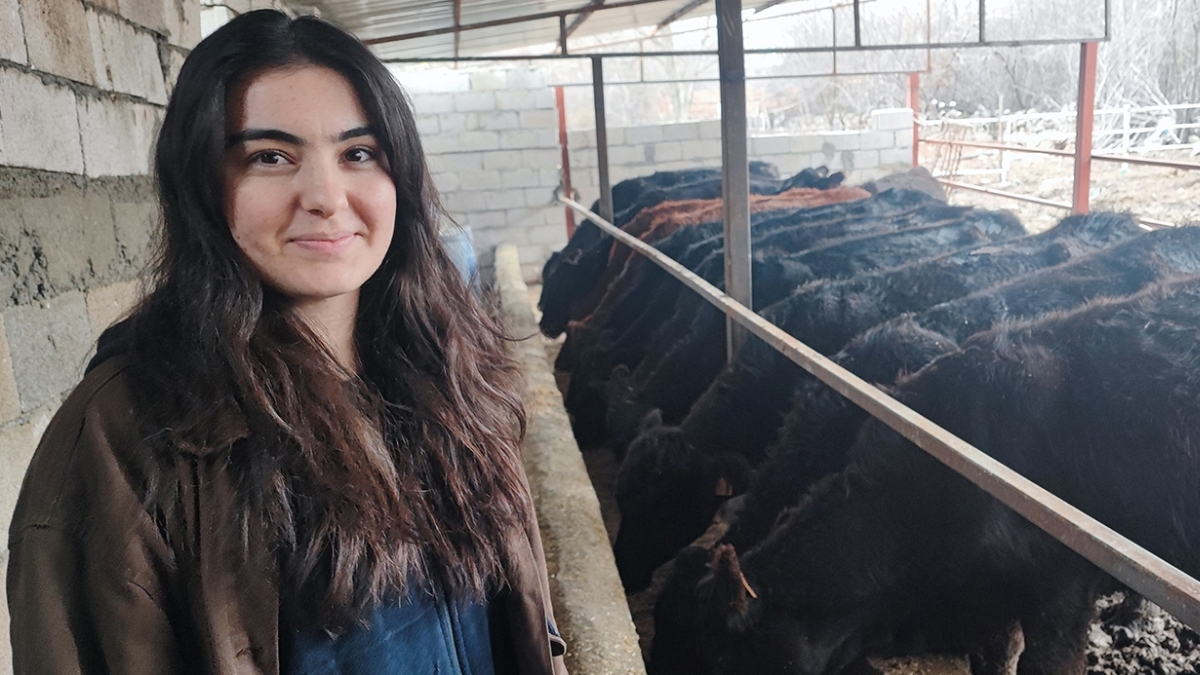 Devlete atanmak isterken hayvancılığa başladı! Bakanlığın projesiyle genç yaşta sektöre atıldı