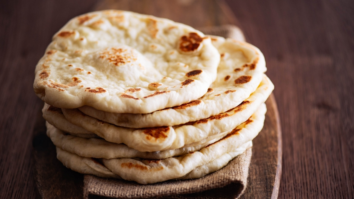 Hintlerin bazlaması Naan! Sofralarından ayrılmayan ekmek: Dünya lezzetlerini mutfağınıza taşıyın