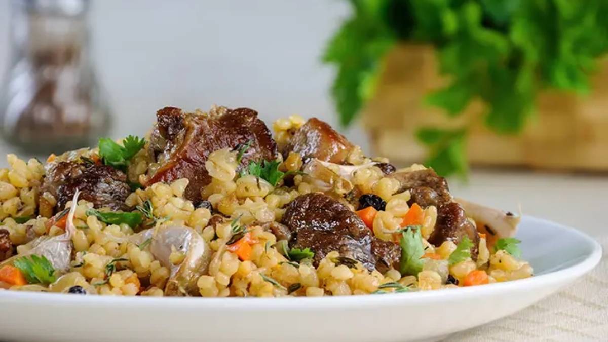 Evde etli bulgur pilavı yapılışı! Restoranları aratmayan lezzet: İşte etli bulgur pilavı tarifi