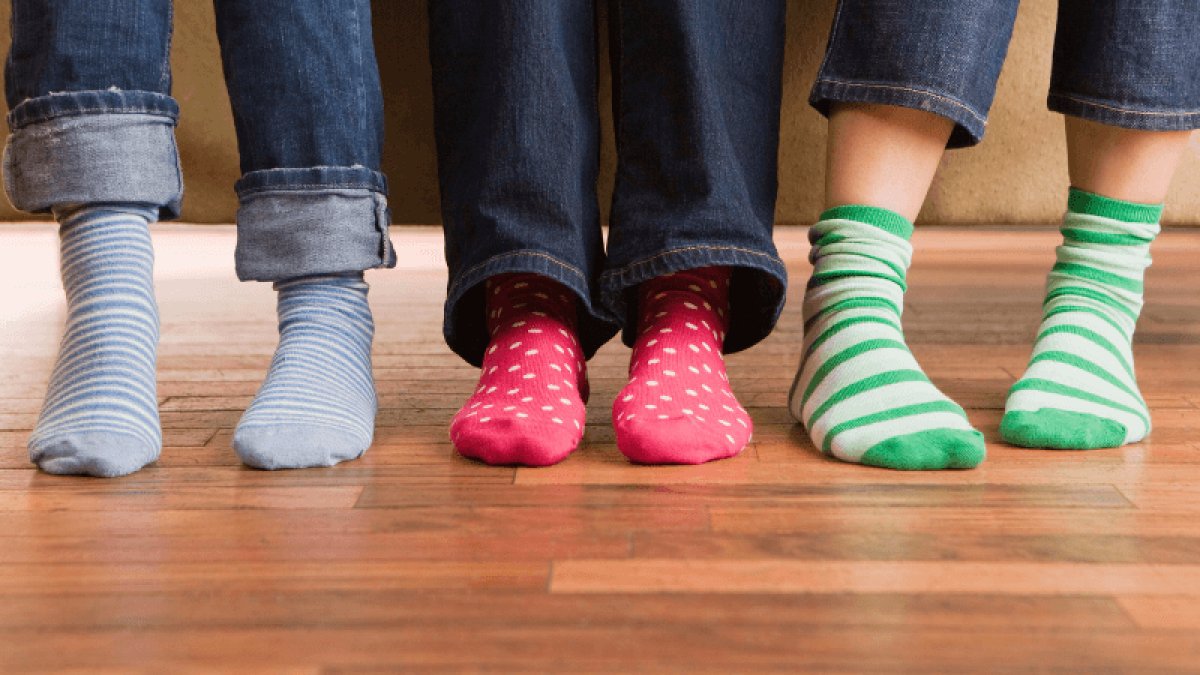 Uzmanlar uyardı: Çoraplarda mikrop yuvası tehlikesi! Günde 9 milyona kadar bakteri barındırıyor