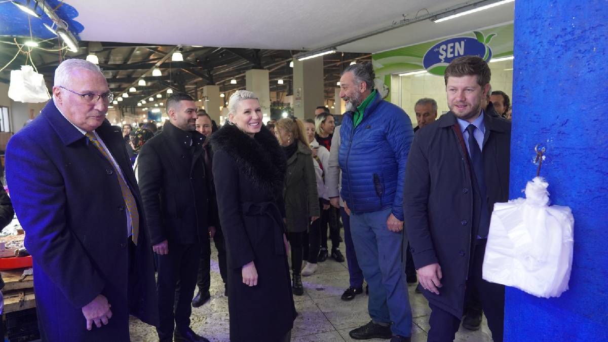 Başkan Subaşı ilçelerimizdeki vatandaşlarla buluştu