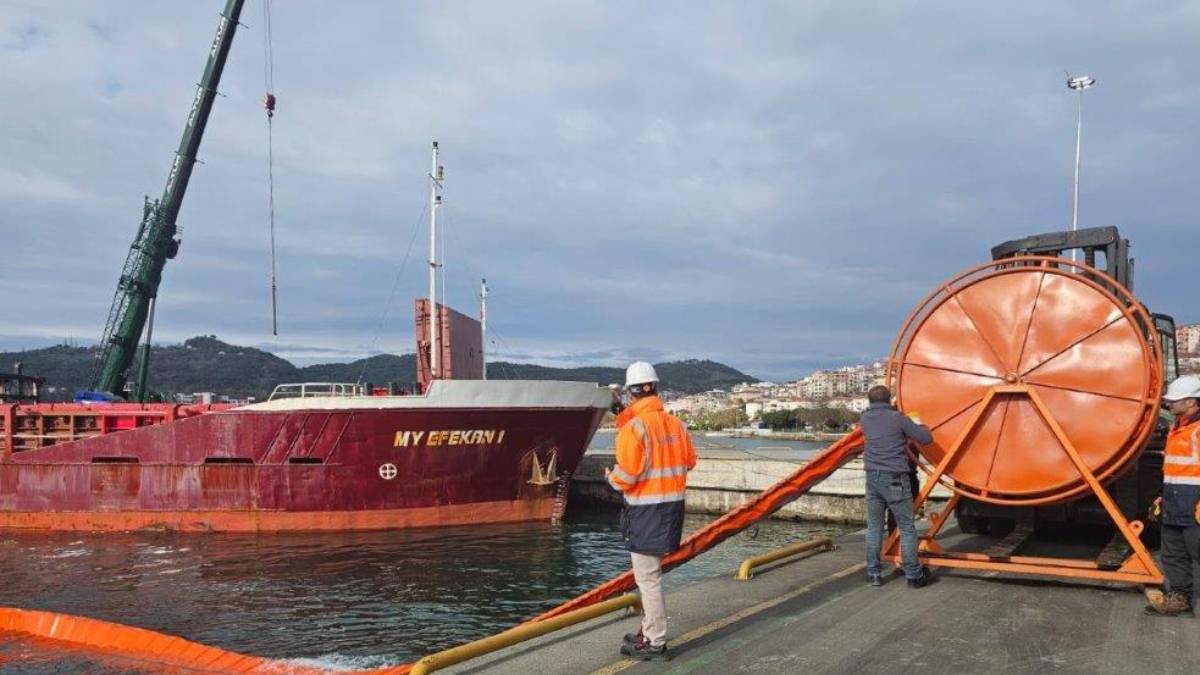 Bozhane Limanı’nda deniz kirliliği tatbikatı yapıldı