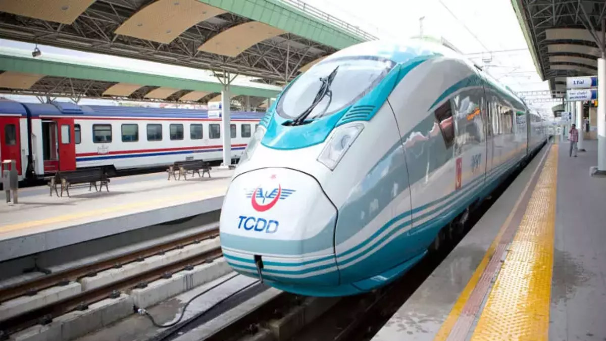 Ankara-İstanbul YHT hattına ek sefer düzenlemesi