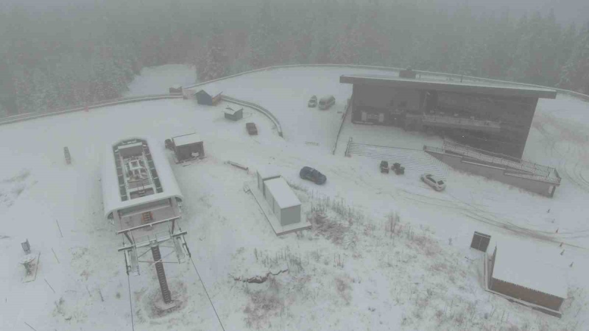 Ilgaz Dağı’nda kar kalınlığı 20 santimetreye ulaştı