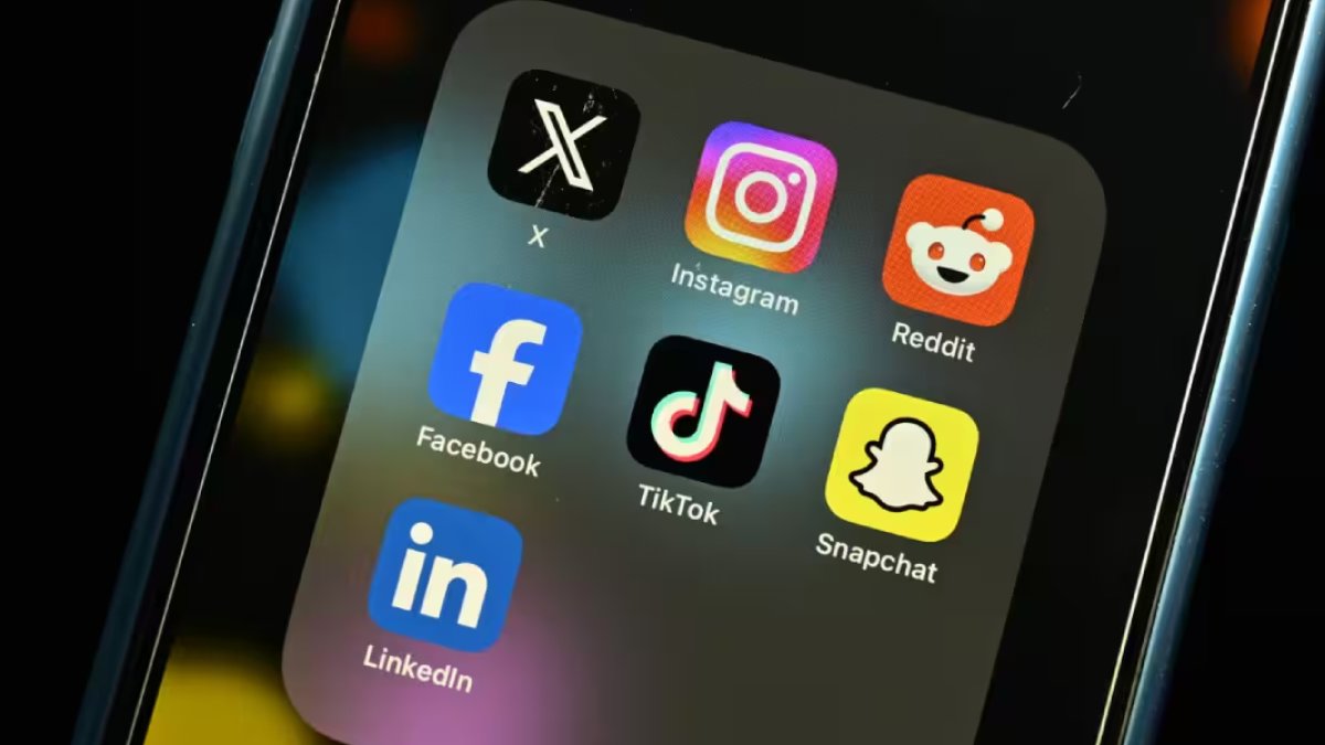 Anket: Avustralya’da yetişkinlerin %79’u sosyal medya yaş yasağını destekliyor