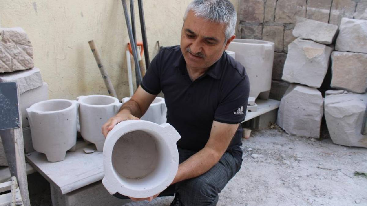 Türkiye’de tek bir şehirde çıkıyor, eşi benzeri bulunmuyor! Yoğurdun lezzetini de ömrünü de artırıyor: Dünyada böylesi yok