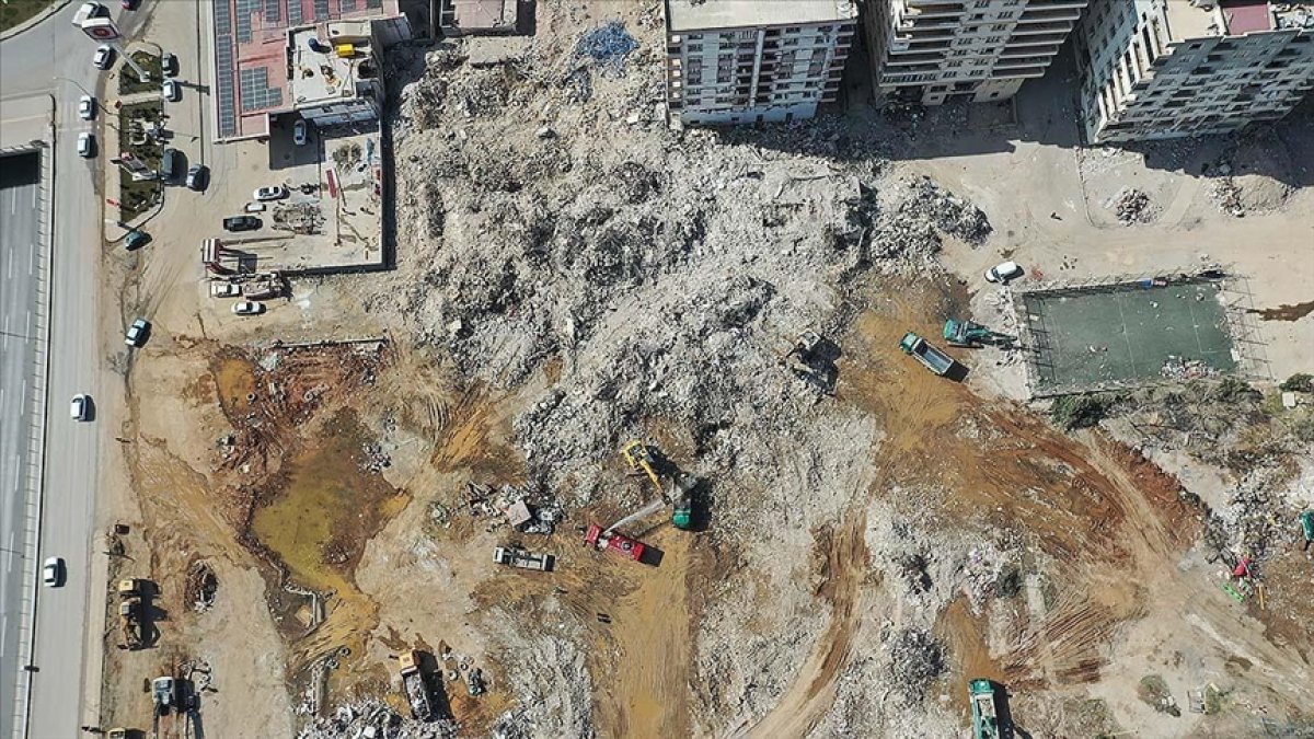 Ebrar Sitesi davasında tutuklu sanık kalmadı: Müteahhit de tahliye edildi