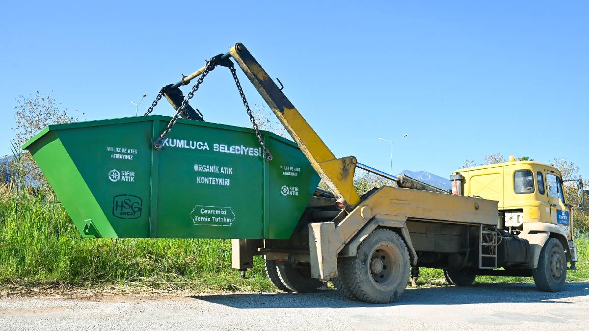 Kumluca’da sebze-meyve ve sanayi atıkları için 6 yeni konteyner