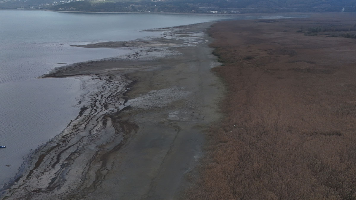 Sapanca Gölü’nde tarihi düşüş: Su kotu 28,54 metreye geriledi