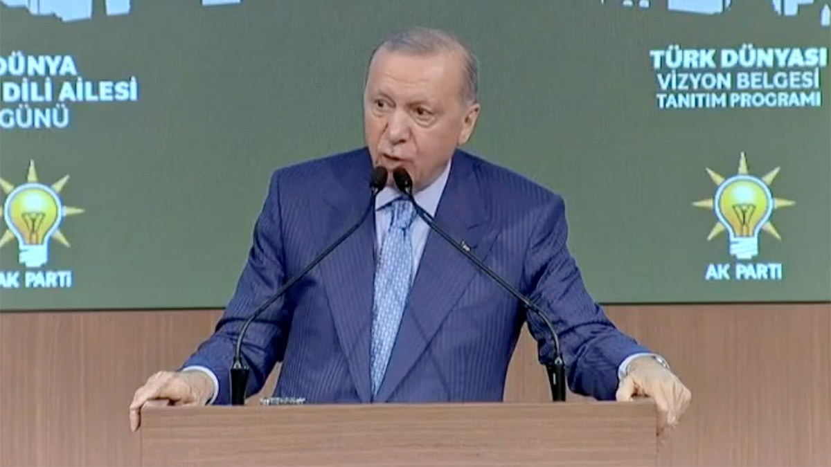 Erdoğan CHP'yi hedef aldı: Türk dünyasına şaşı bakıyor