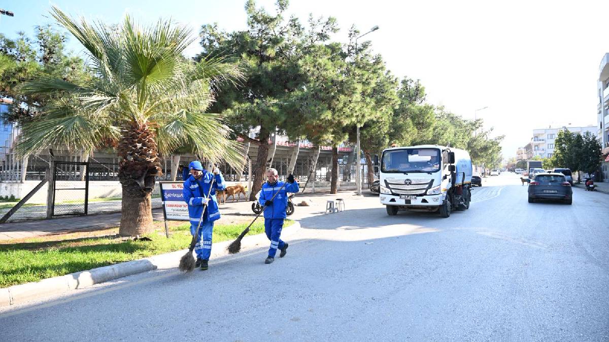 Başkan Çerçioğlu'ndan Kuşadası'na pırıl pırıl dokunuş