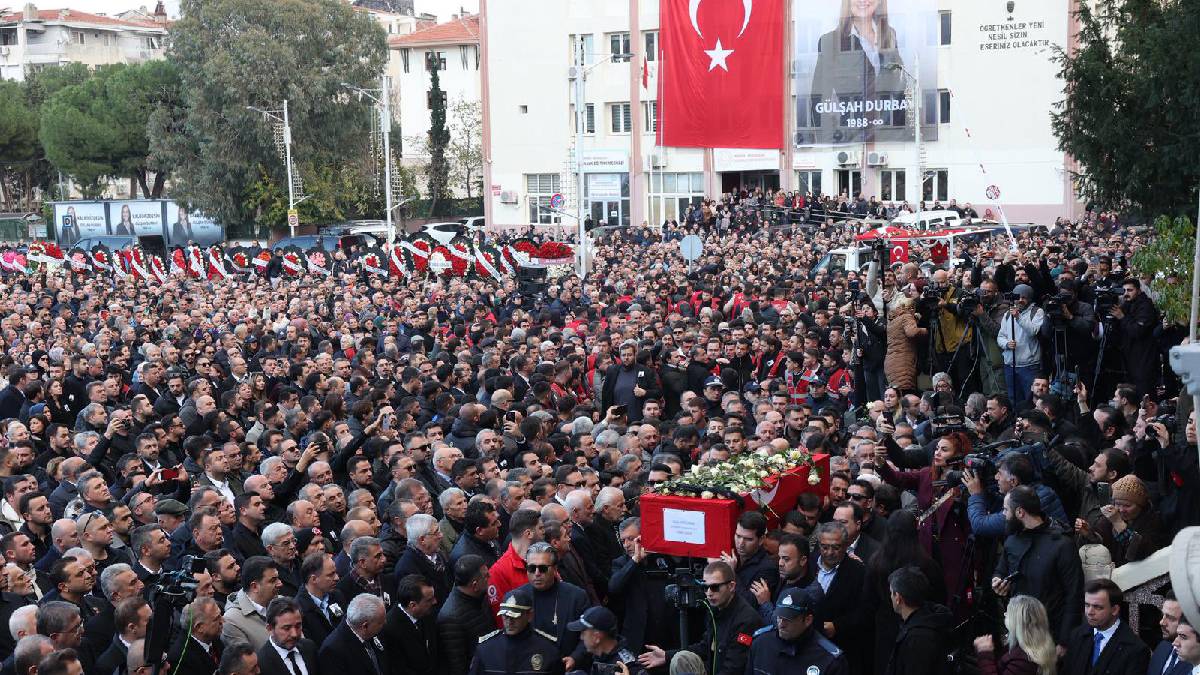 Başkan Yetişkin Gülşah Durbay’ı son yolculuğunda yalnız bırakmadı