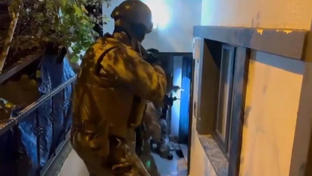 Sultanbeyli’de suç örgütüne operasyon: 13 tutuklama