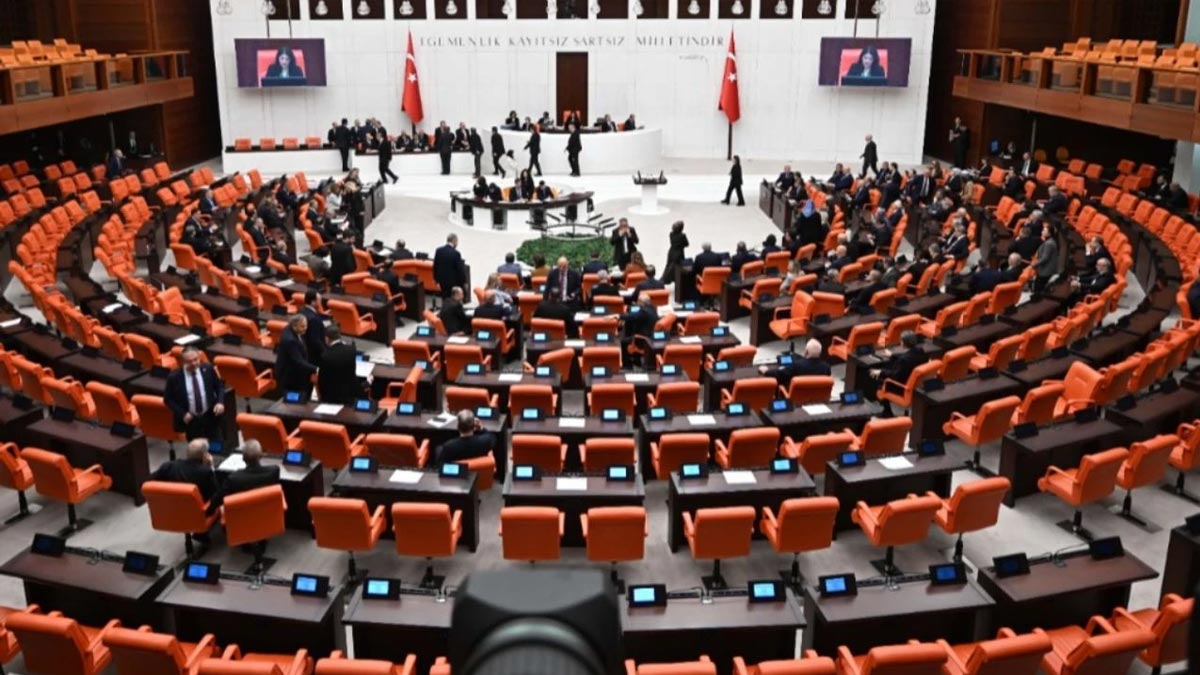 TBMM’de İçişleri ve Hazine-Maliye Bakanlığı bütçeleri kabul edildi