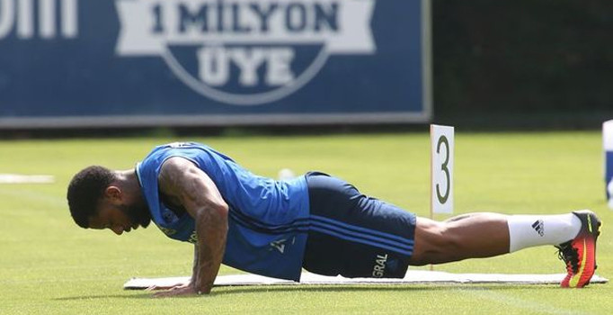 Fenerbahçe'de Jeremain Lens, Zorya maçında oynayamayacak