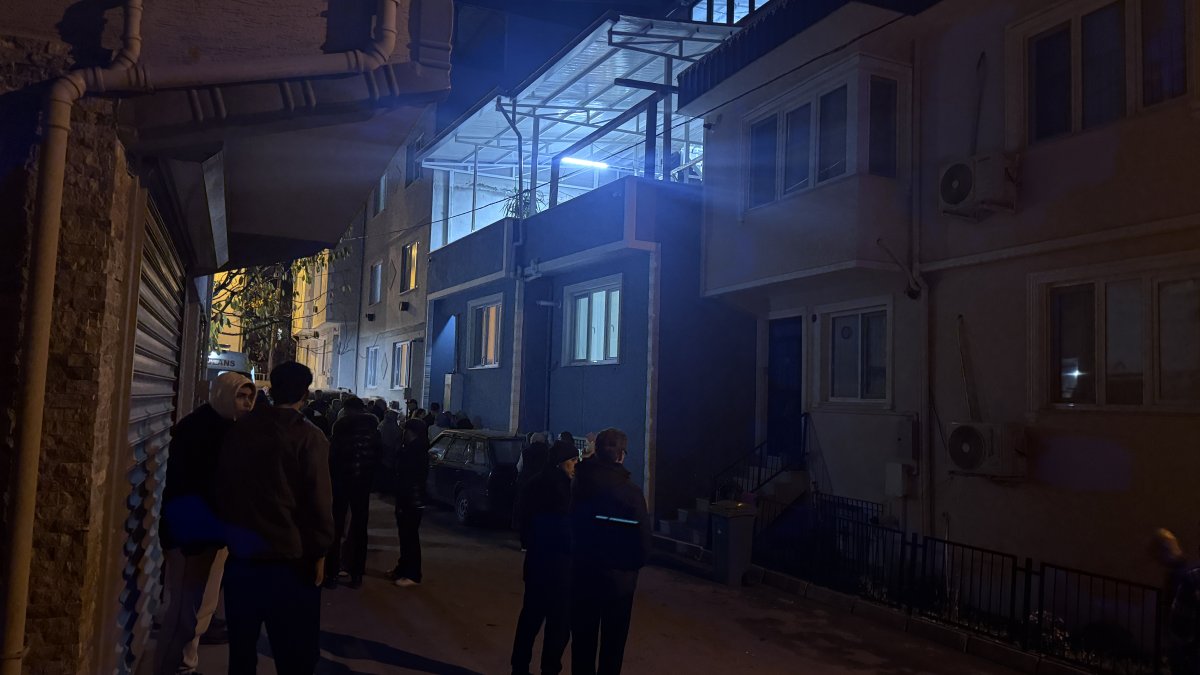 Bursa'da baba ve kızı evde ölü bulundu