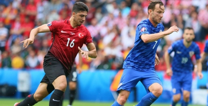 Hırvatistan-Türkiye arasındaki maç seyircisiz oynanacak