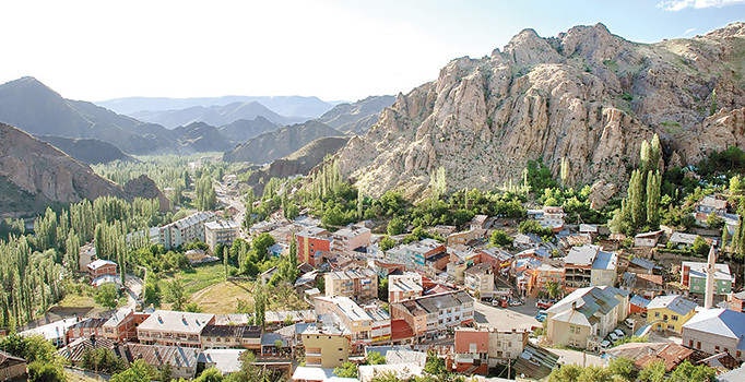 Van’da 11 bin 300  konut ağır hasarlı